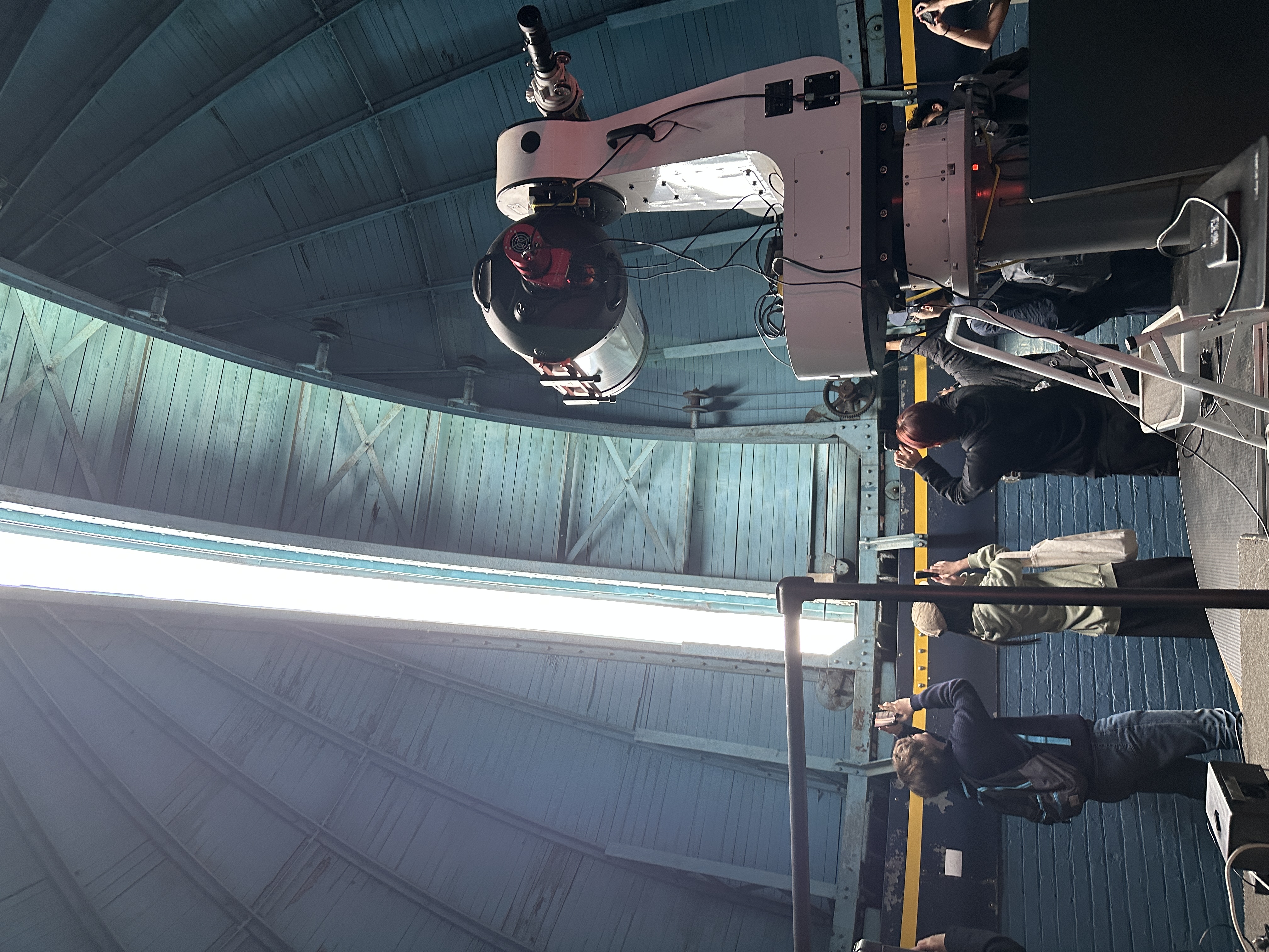 School class visit at Rutherfurd Observatory